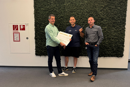 Abteilungsleiter Paul Ritze, Podcastmoderator Jens Schneider und Bereichsleiter Frank Dommasch