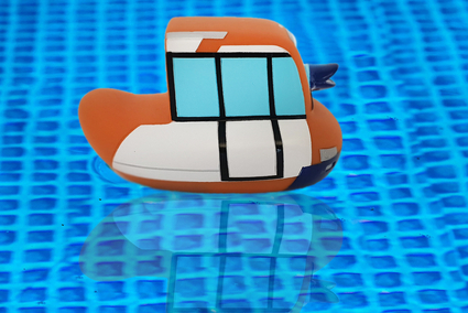 Marie-Luise von Heidelquak im Schwimmbad