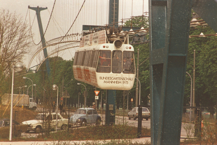 Der Aerobus zur BUGA 1975 am Mannheimer Luisenpark