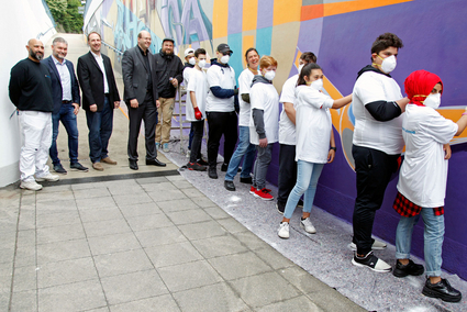 Gestaltung der Unterführung des Bahnhofs Rheinau