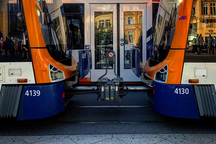 rnv-Straßenbahnen als Doppeltraktion
