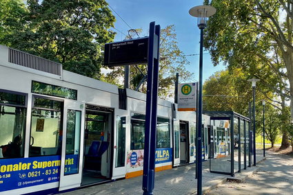 Neue LEDs an Haltestelle Neckarstadt West