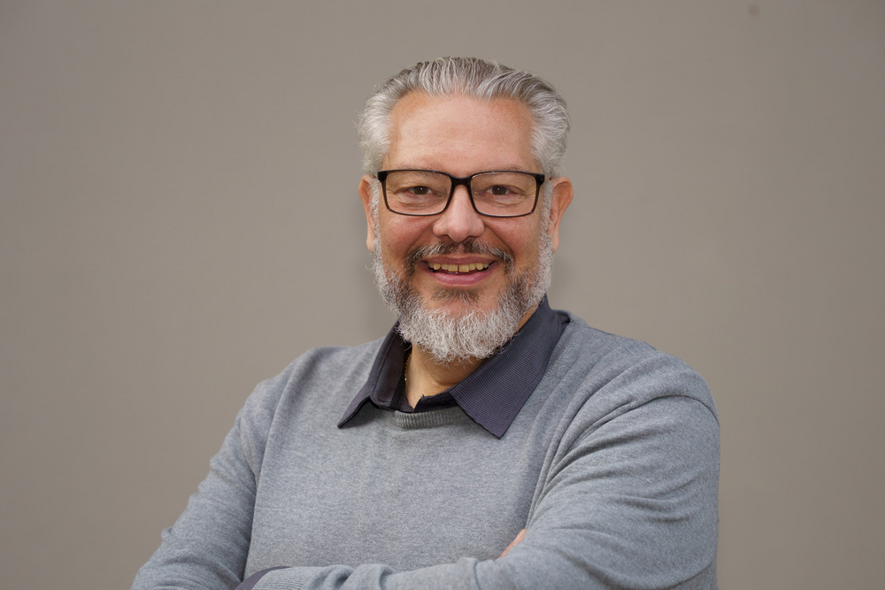 Porträt von Klaus Hendrichs, Abteilungsleiter Elektrische Anlagen bei der rnv.