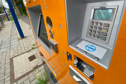 Nahaufnahme neue Fahrausweisautomat der rnv